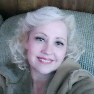 Meet your Posher, Stacey